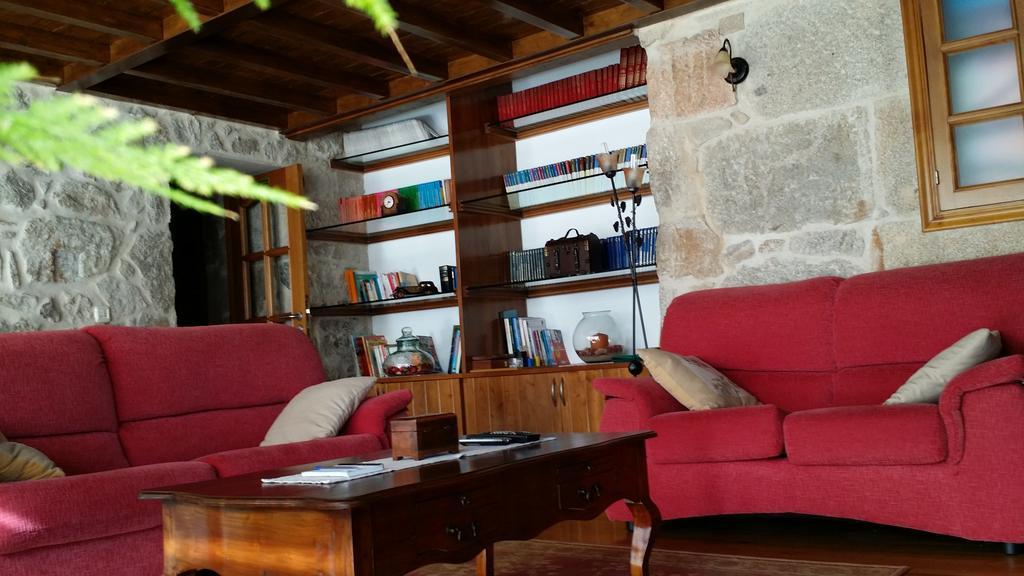 Casa Rural Vella Da Rivera O Sisto Екстериор снимка